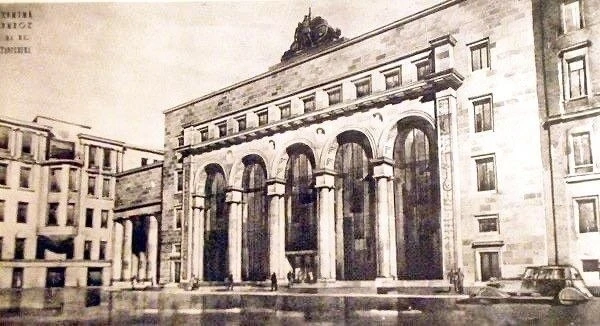 Эскиз здания рынка, который в 1930-е годы думали разместить между площадью Тургенева (у...