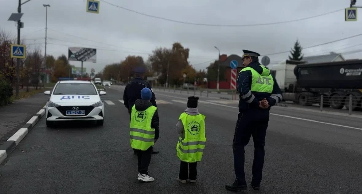 Маленький пассажир — большая ответственность! Именно эту простую, но очень важную истин...
