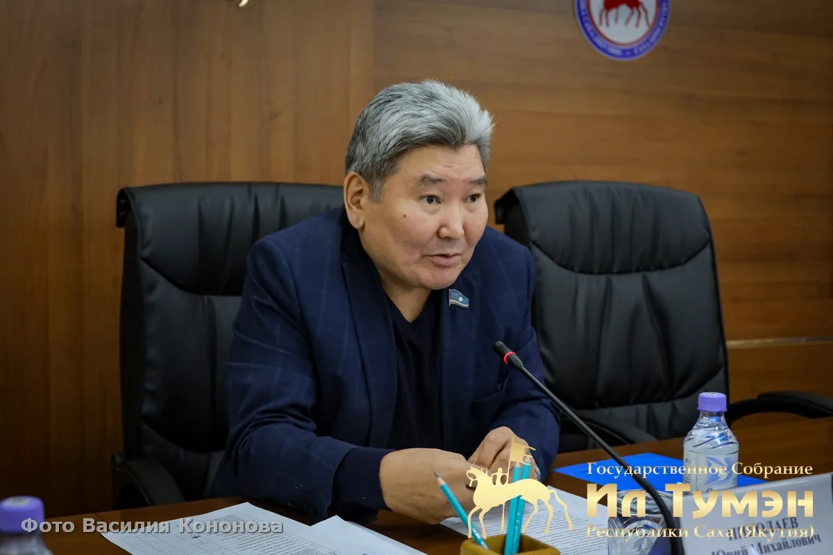 «Вот тут надо задавать конкретный вопрос и потребовать конкретных действий», — подчеркн...