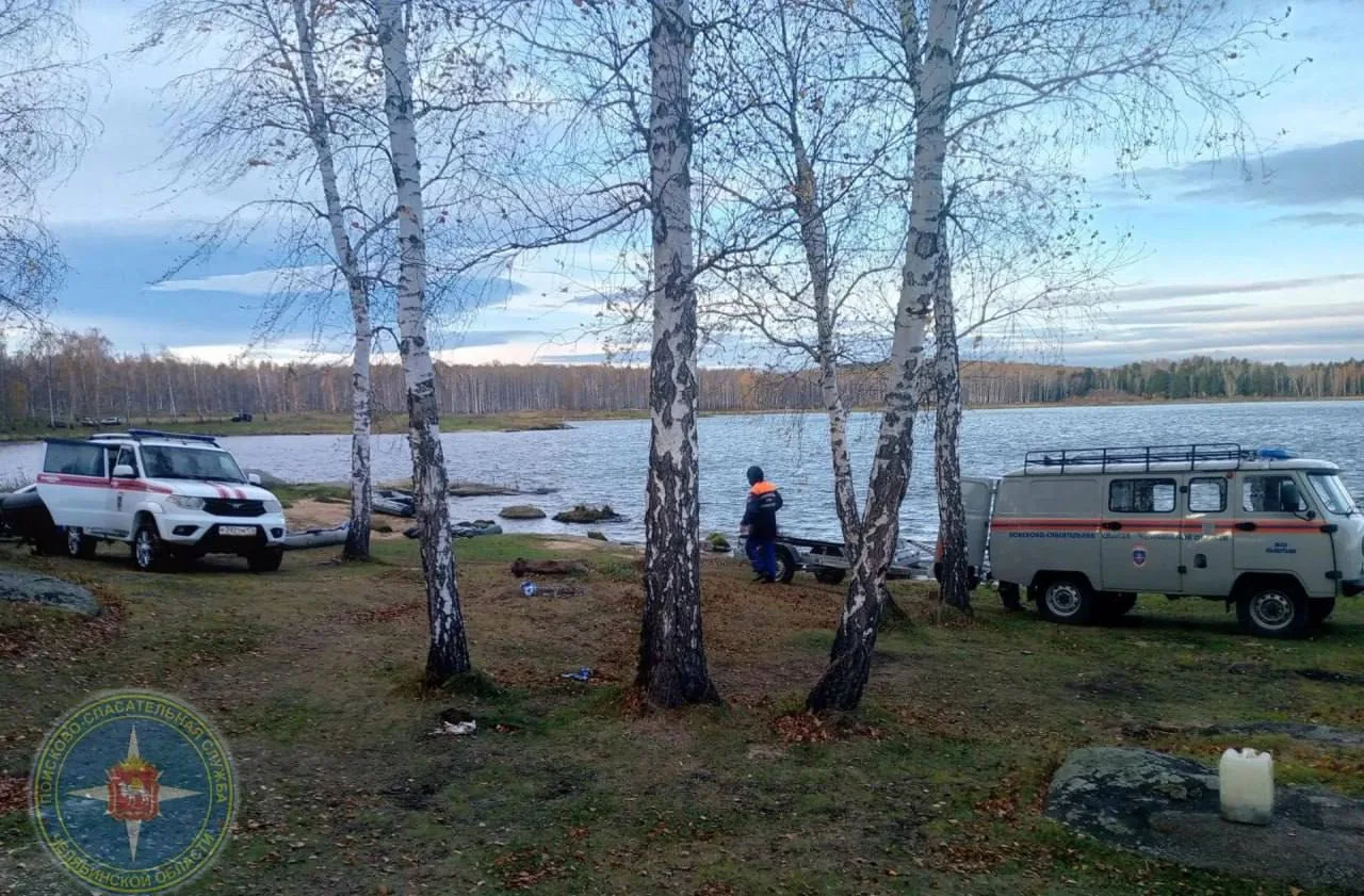 На озере Аргази четвёртый день ищут мужчину, пропавшего 9 октября во время подводной ры...