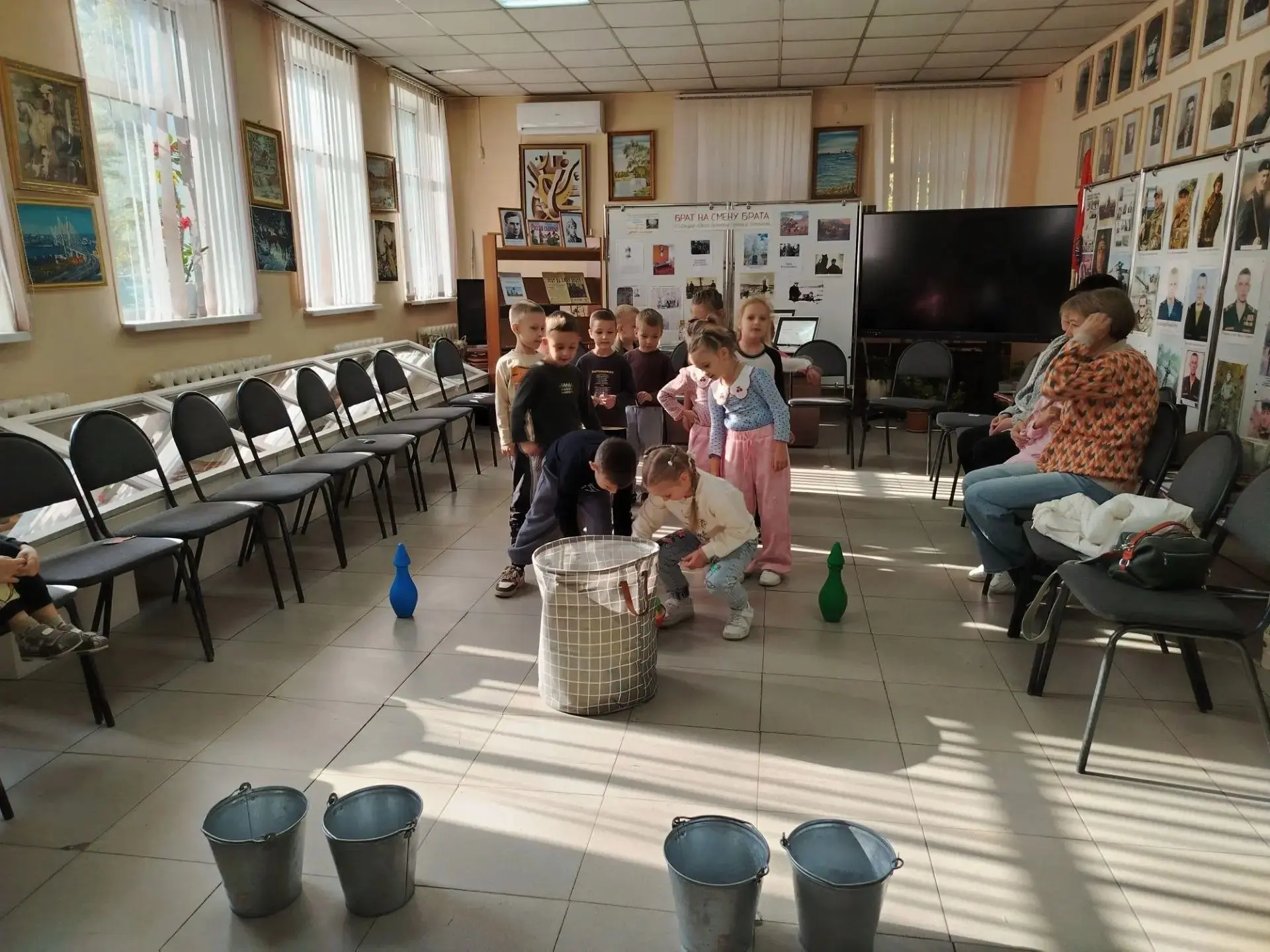 "Бублики, баранки и веселье на Покров! "🎠9 октября  Народный музей превратился в насто...