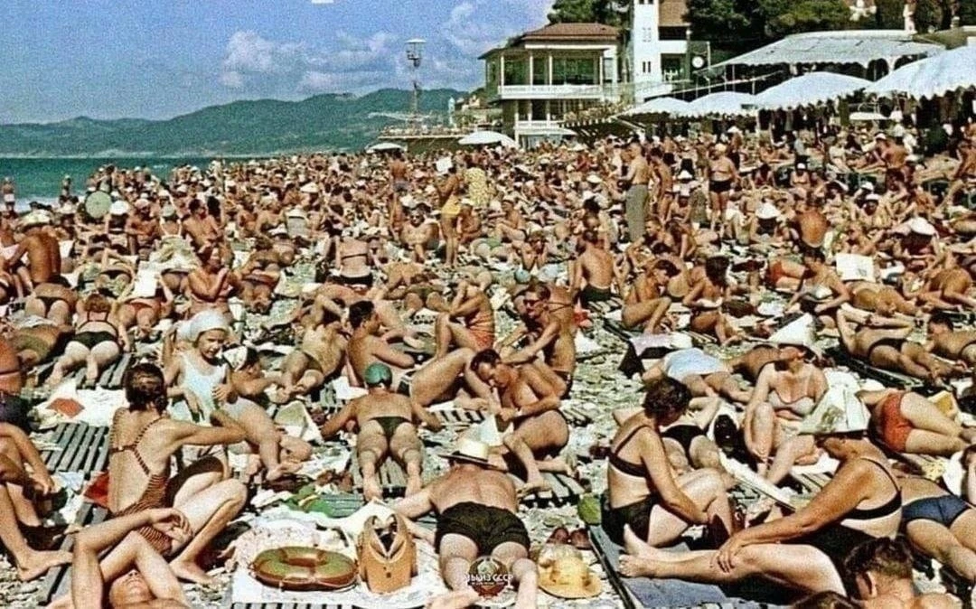 Отдыхающие в Крыму, 1988 год.👇