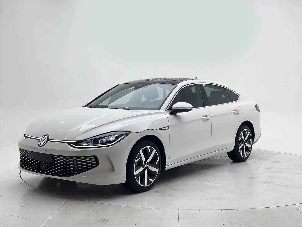 Купили Volkswagen Lamando L