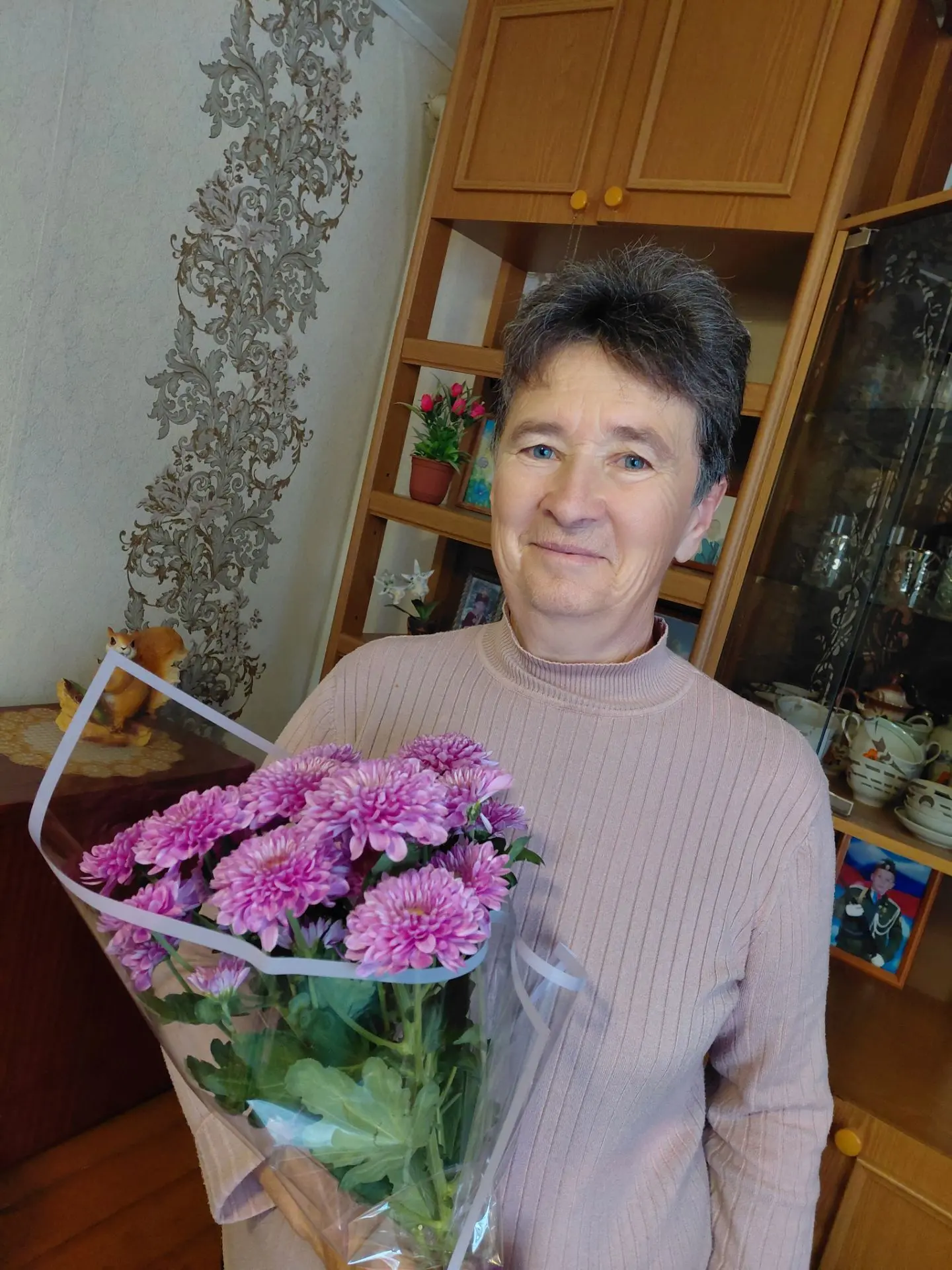 С утра поздравили нашу дорогую мамочку с Днём Рождения 🥰 🎉🫶