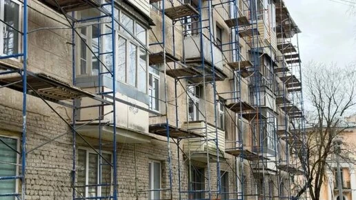 Три миллиона на ремонте дома: в Калуге отправили в колонию двух фигурантов дела о махин...