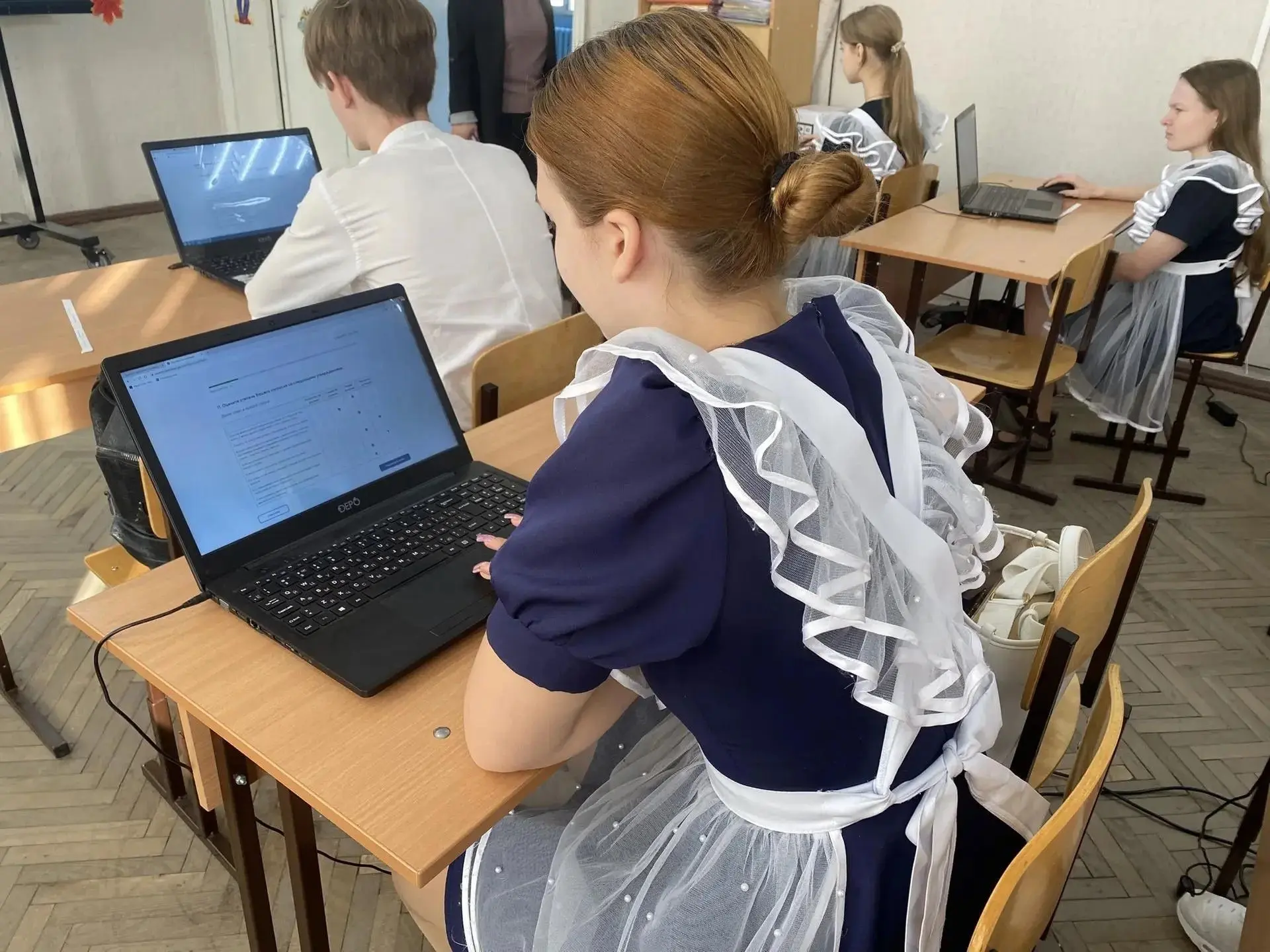 В МБОУ СОШ № 11 им. Ф.Ф. Ушакова прошли мониторинг системы образования (НСИ - националь...