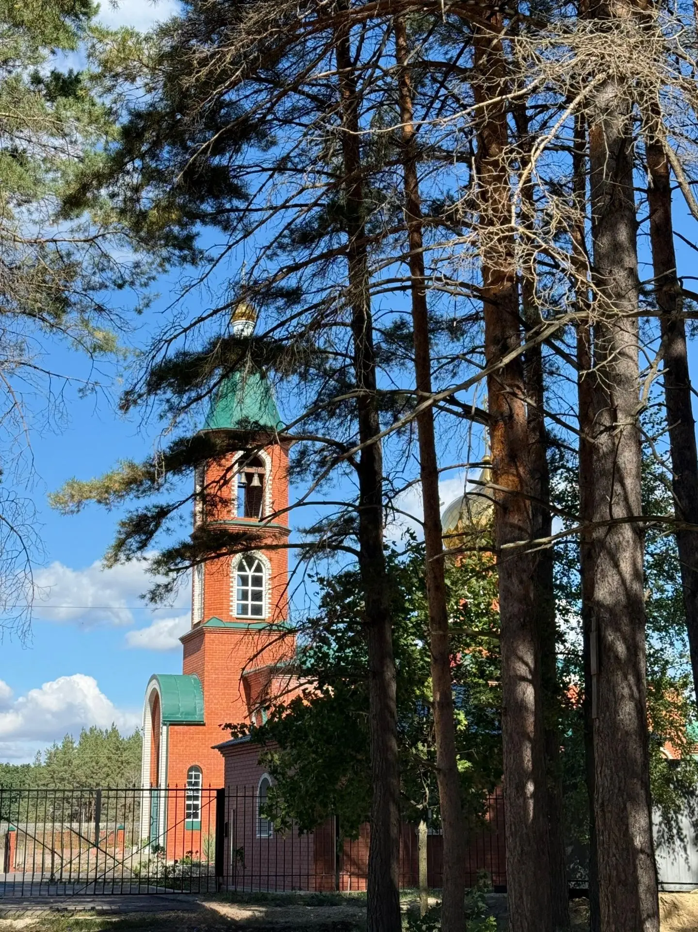 🌿В храме Лысых Гор пройдёт праздничное богослужение в честь Покрова Пресвятой Богородицы