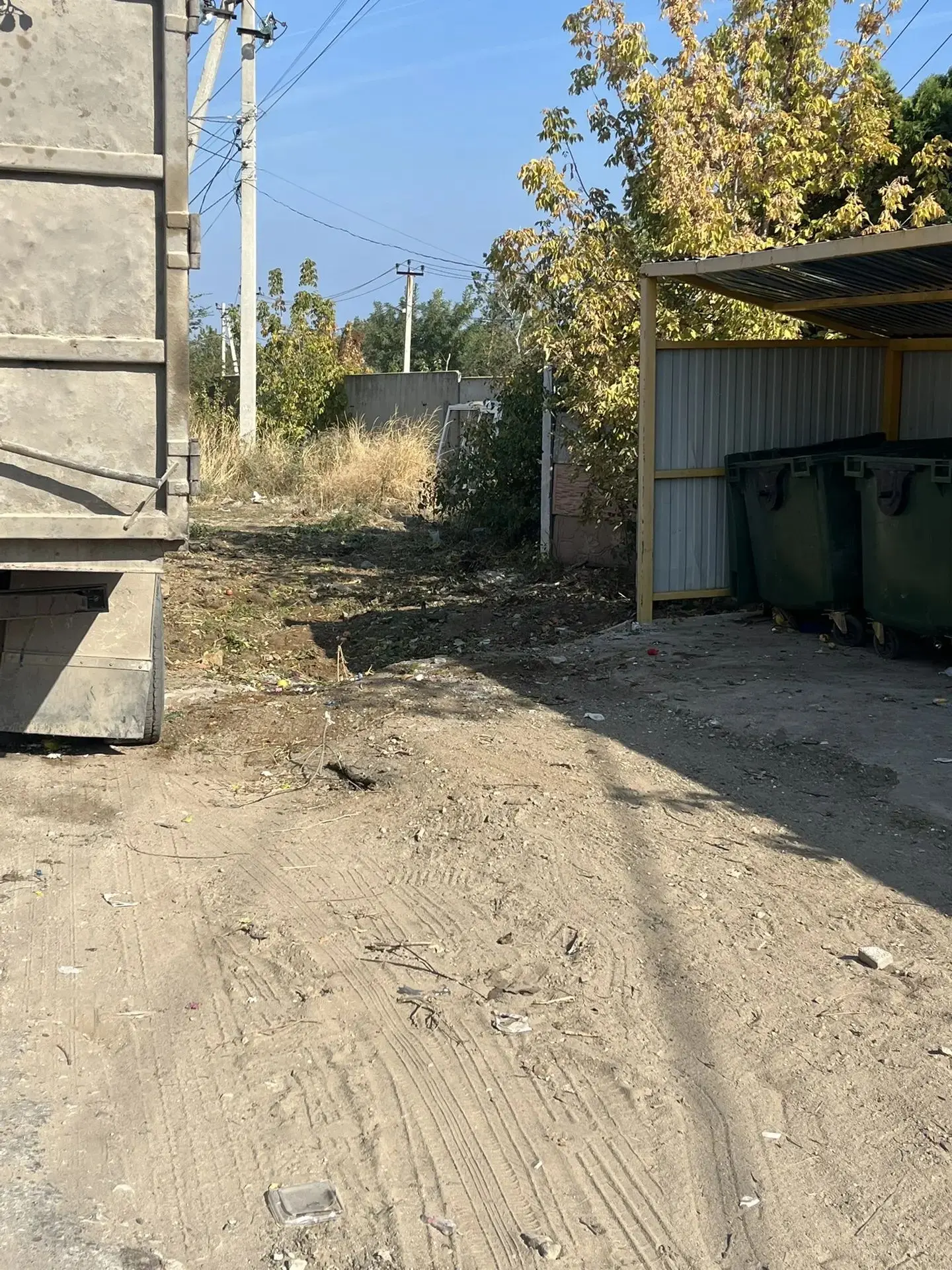 Уважаемые садоводы! 09.10.2026 г. -11.10.2026 г.🚛 Вывоз веток 🌿 мусора, отходов (подб...