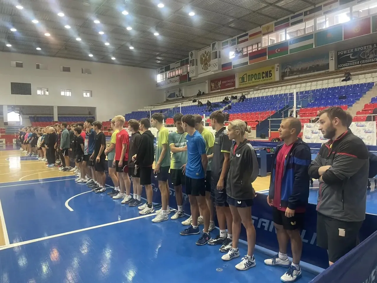 🏓 Гордимся нашими теннисистами! От Бердска до Симферополя! 🏆