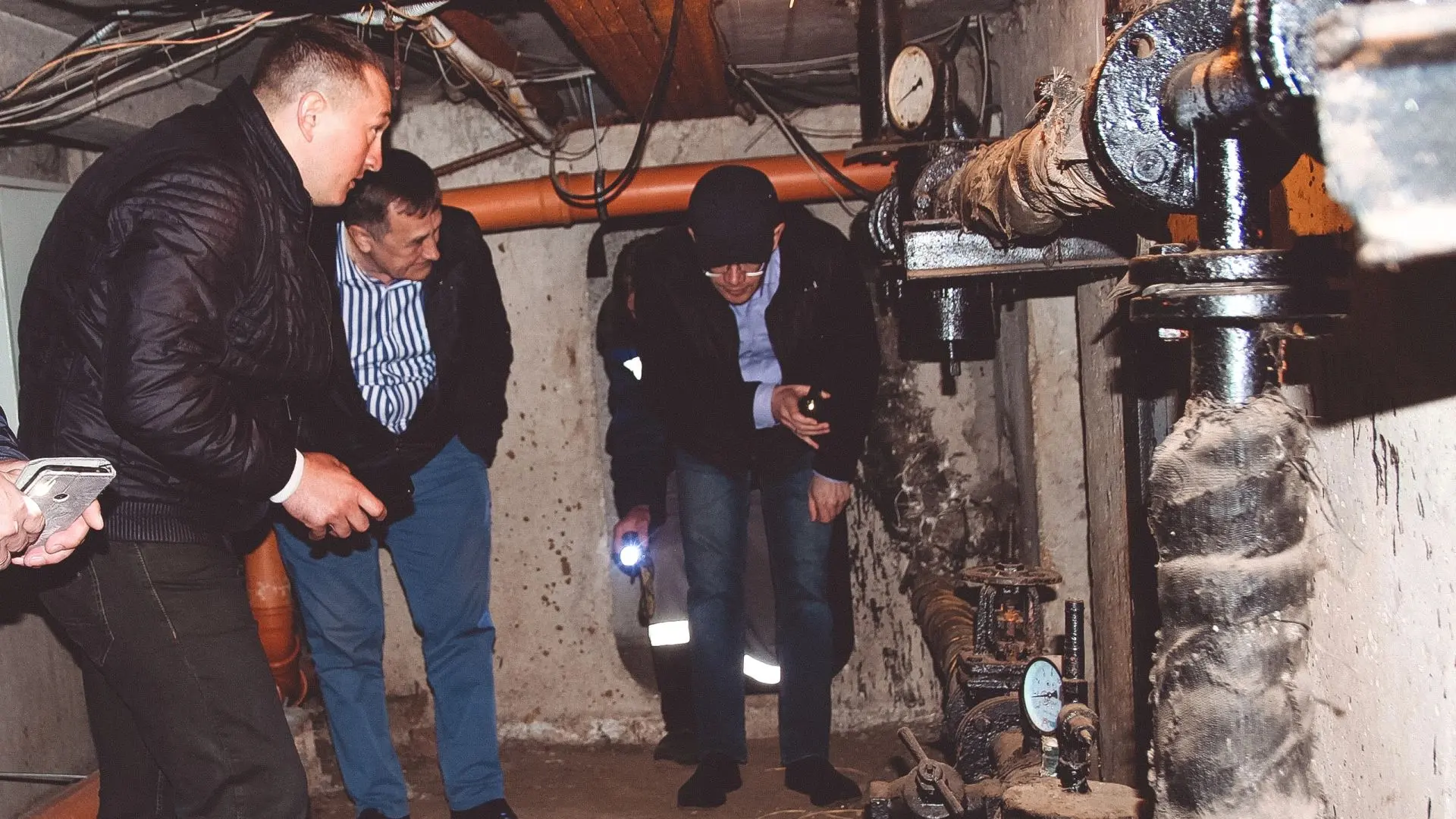 🔥 ООО «ДЖКХ» — одна из первых в городе подготовила многоквартирные дома к зиме
