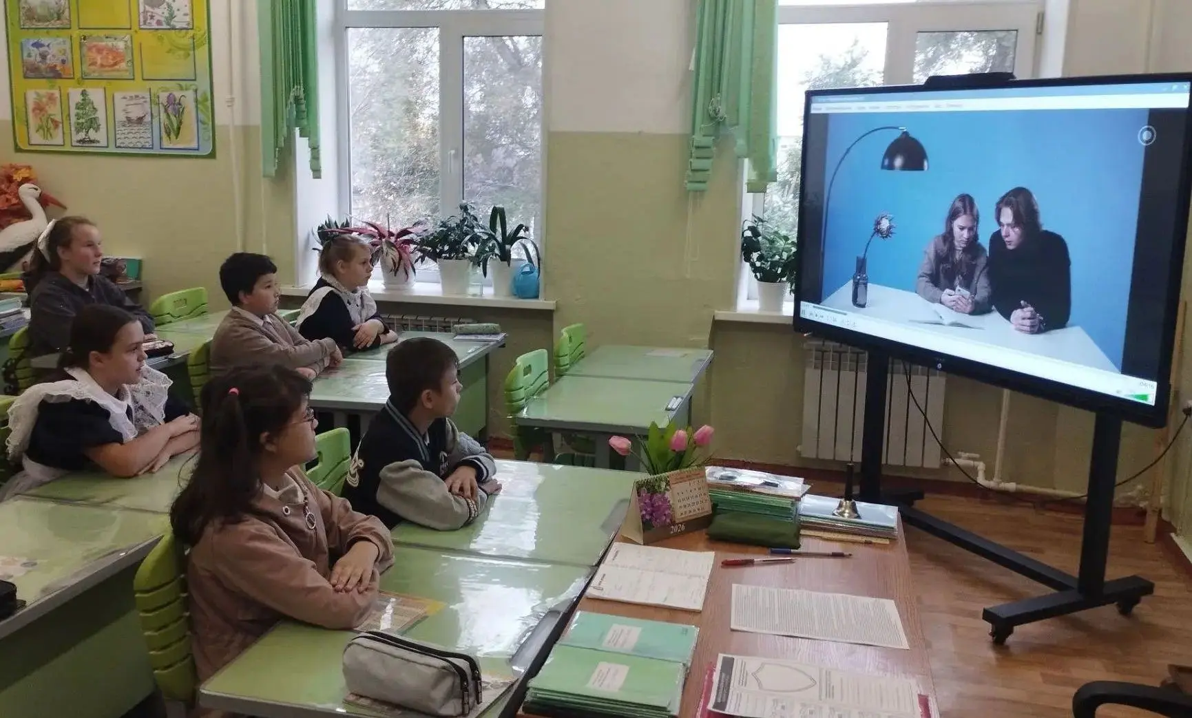 В понедельник, 12 октября  в школе интернате прошло очередное занятие из цикла “Разгово...