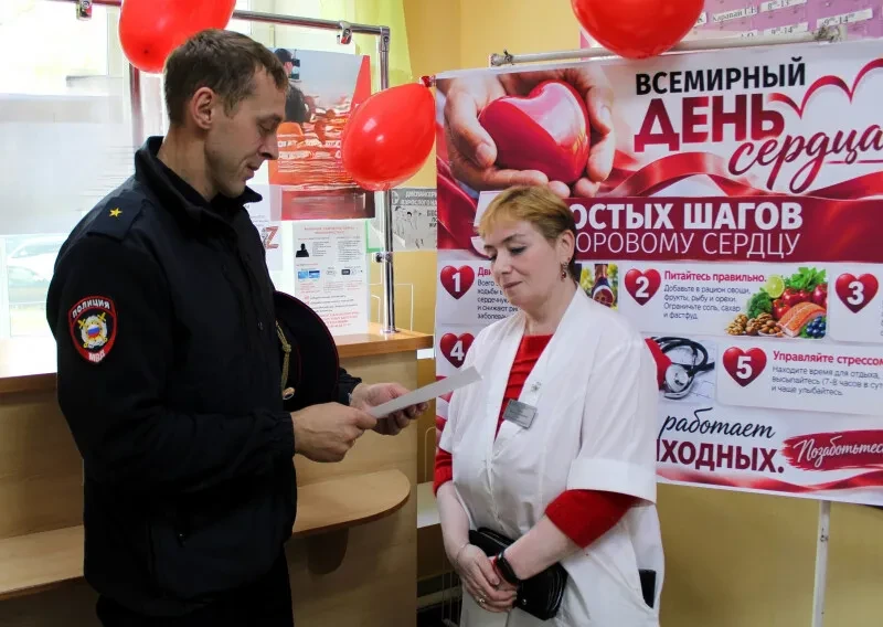 В Комсомольске-на-Амуре полиция и общественники провели профилактику дистанционного мош...
