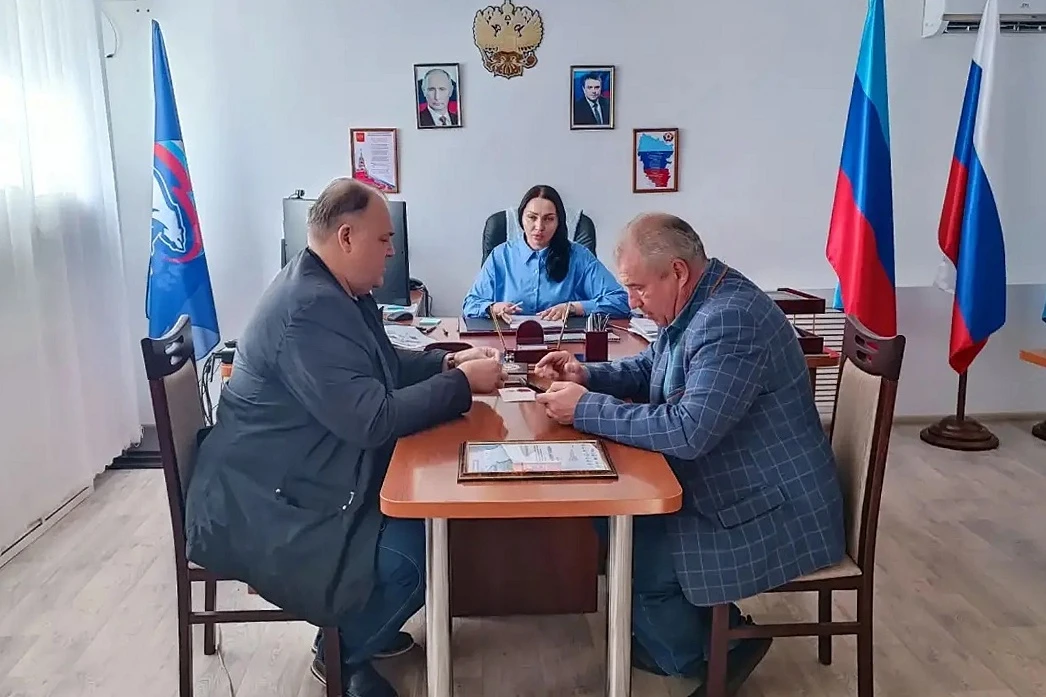 💼 Депутаты продолжают работать в муниципалитетах республики