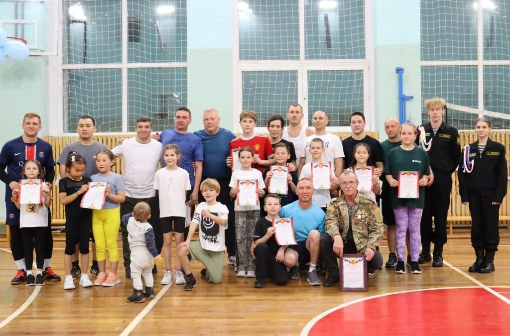 💪«Для меня всегда герой – самый лучший папа мой!» - под таким девизом прошел в нашей ш...