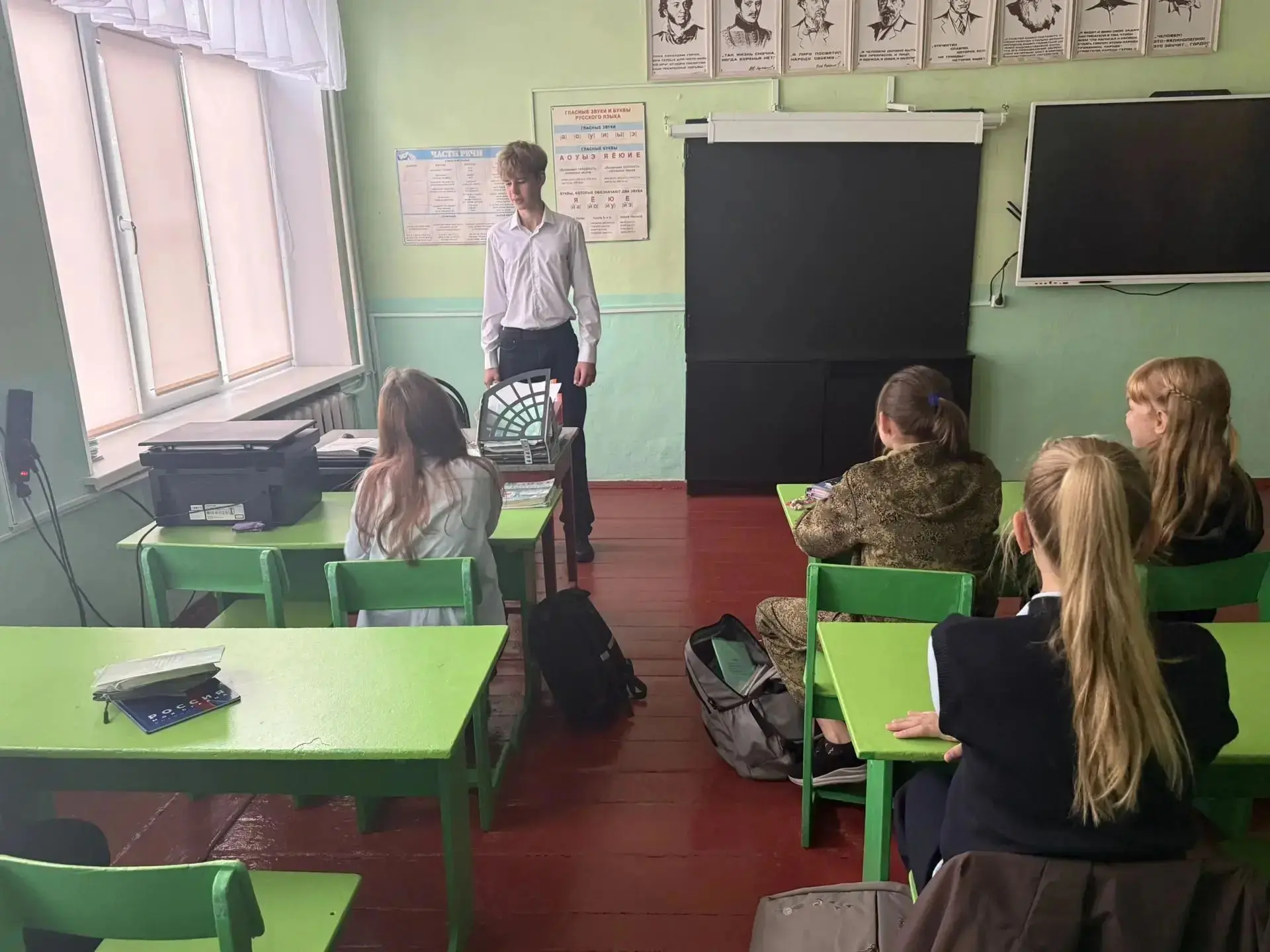 ДЕНЬ САМОУПРАВЛЕНИЯ В ШКОЛЕ - ЯРКИЕ ЭМОЦИИ И БЕСЦЕННЫЙ ОПЫТ