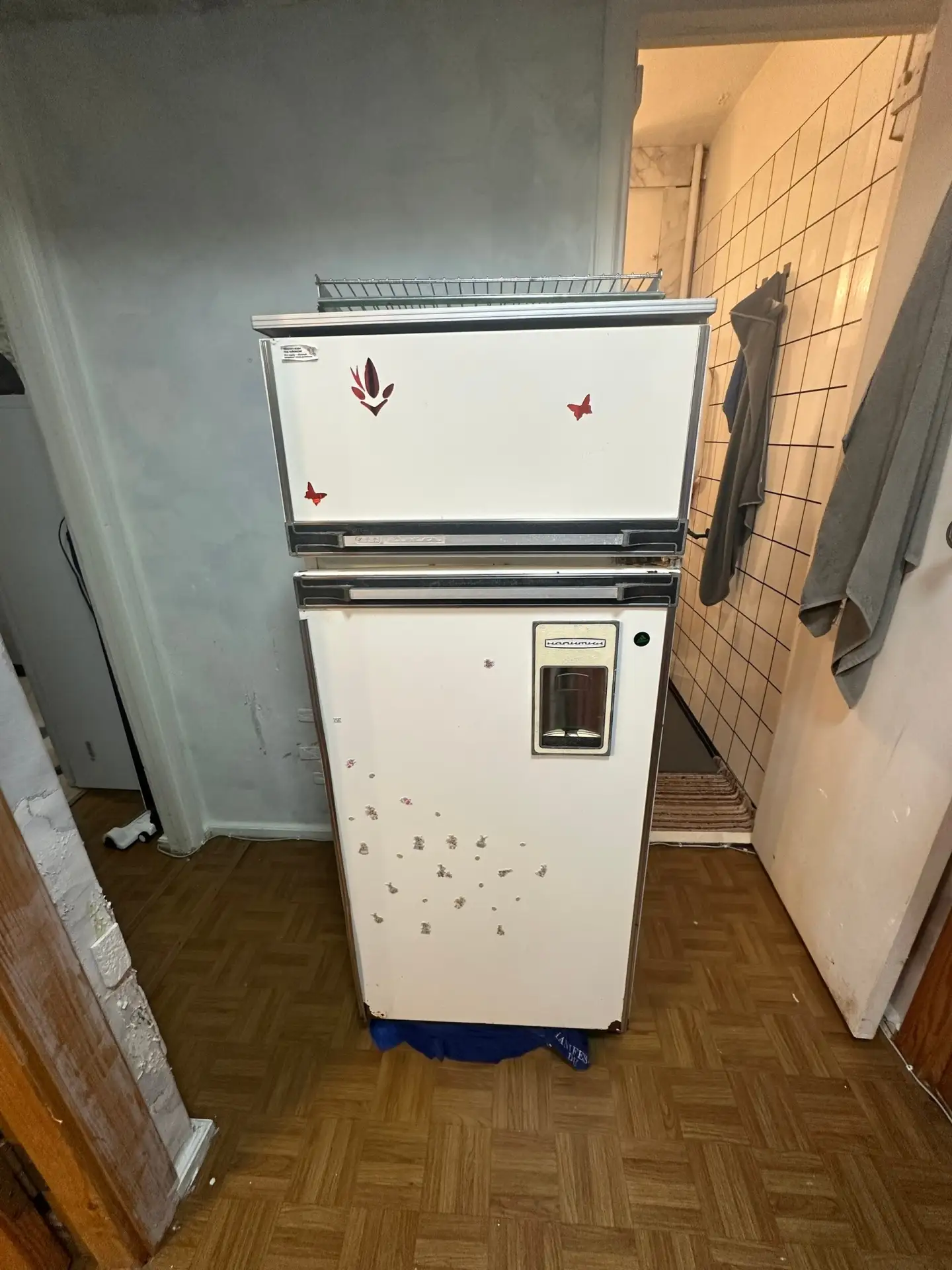 Отдам даром , работает всё