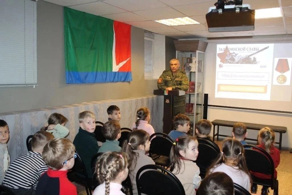 ❤️«Шагнувшие в бессмертие»: как малыши из «Берёзок» слушали о войне