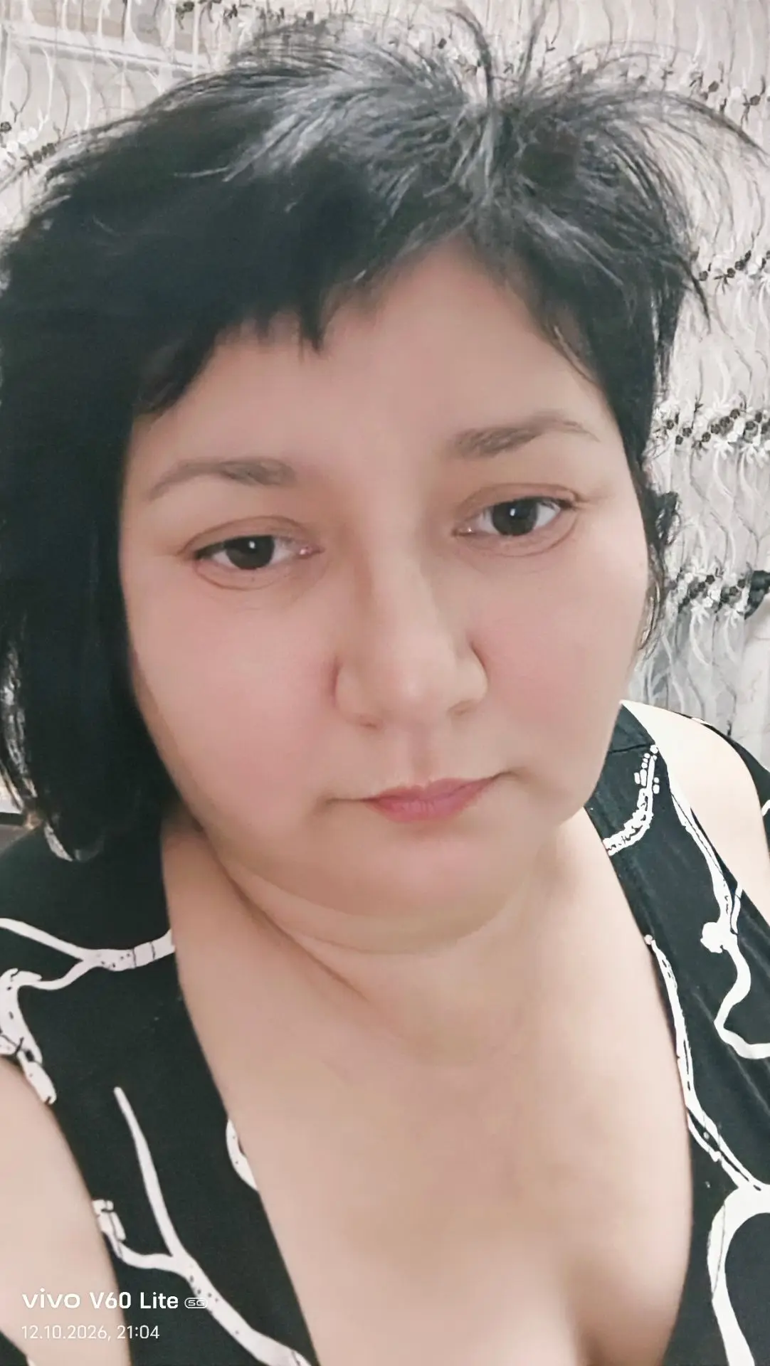 Приехала с работы ... Уставшая 🥴 .