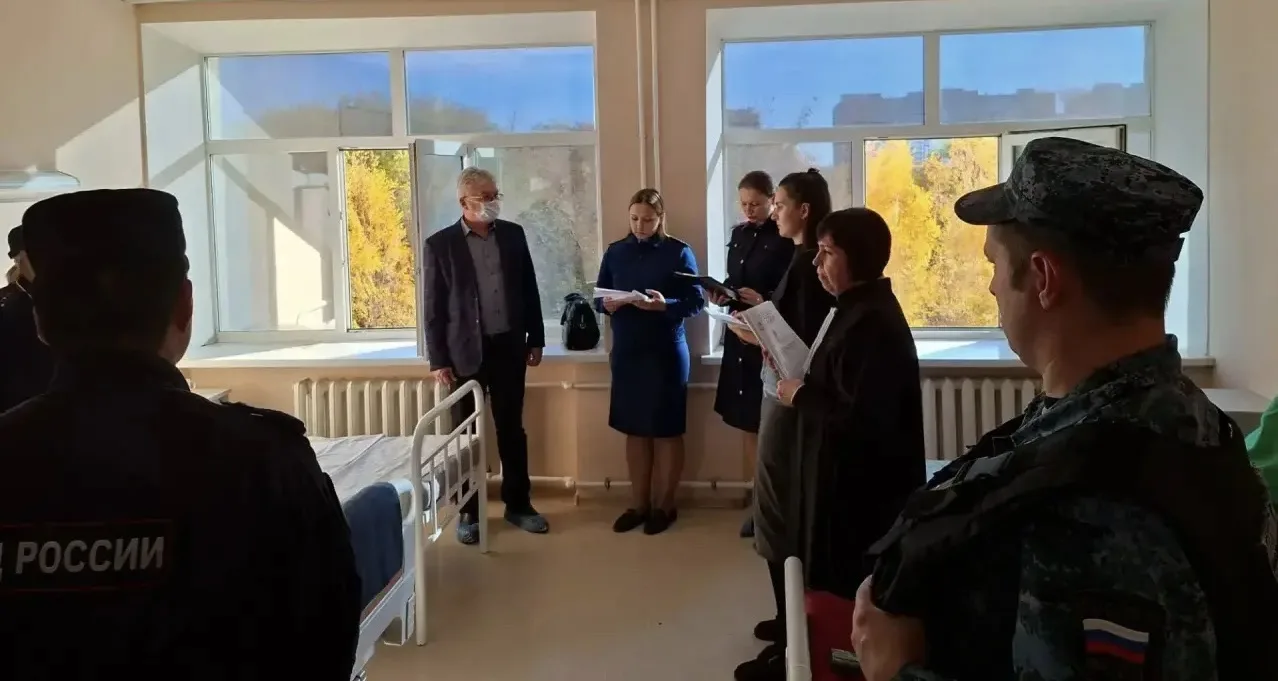 Обвиняемую в убийстве медсестры перинатального центра Оренбурга отправили в следственны...
