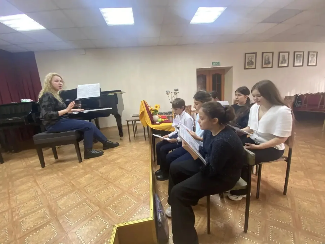 🎶 В НАШЕМ ХОРЕ ЗВУЧАТ ГОЛОСА, ДРУЖБА И МУЗЫКА!