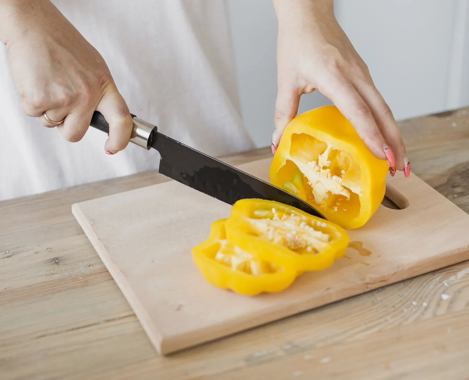 🔪 Заточка кухонного ножа: какие домашние способы работают