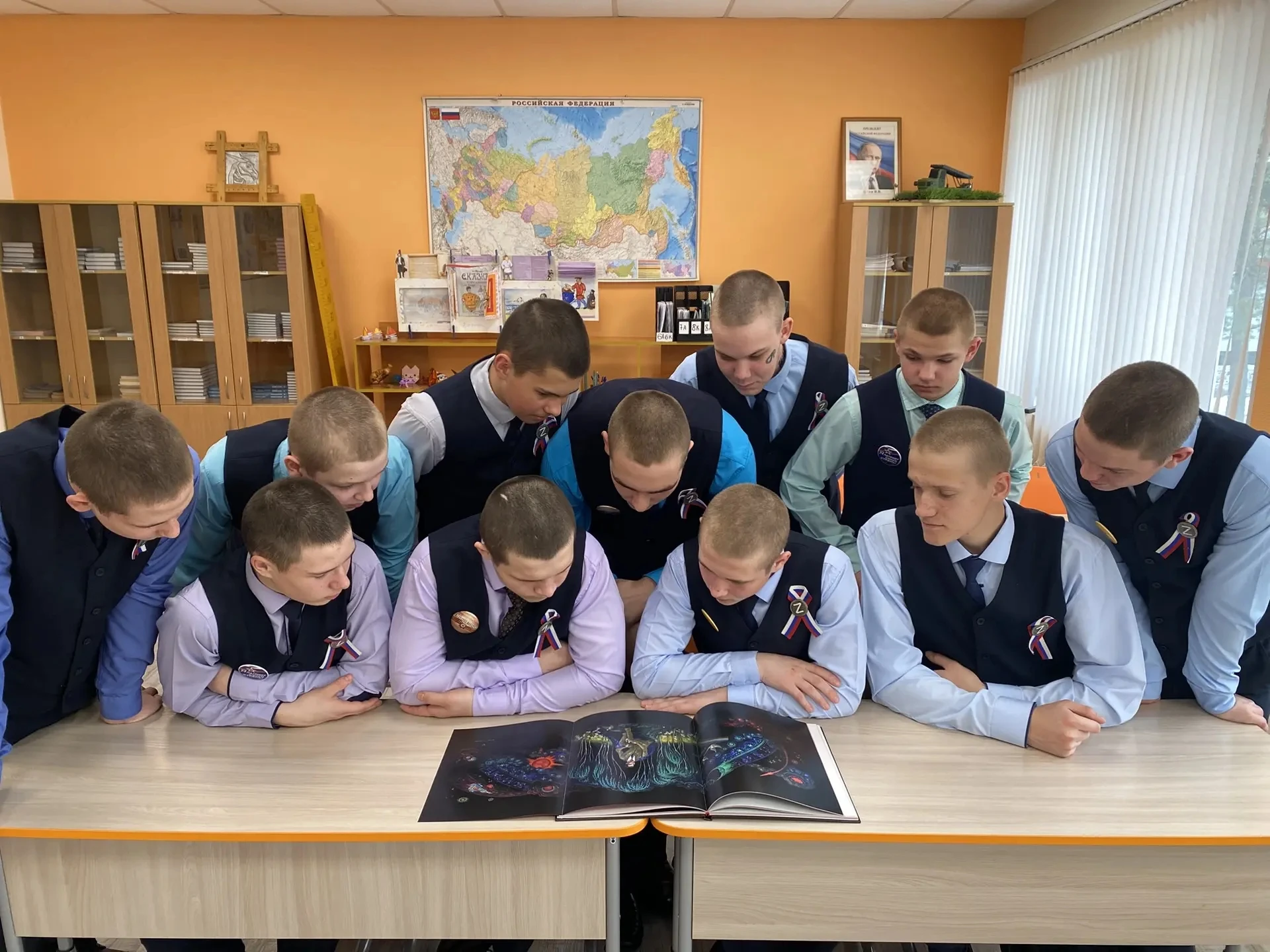 Тихая опора и большие миры: Всероссийский день чтения📚