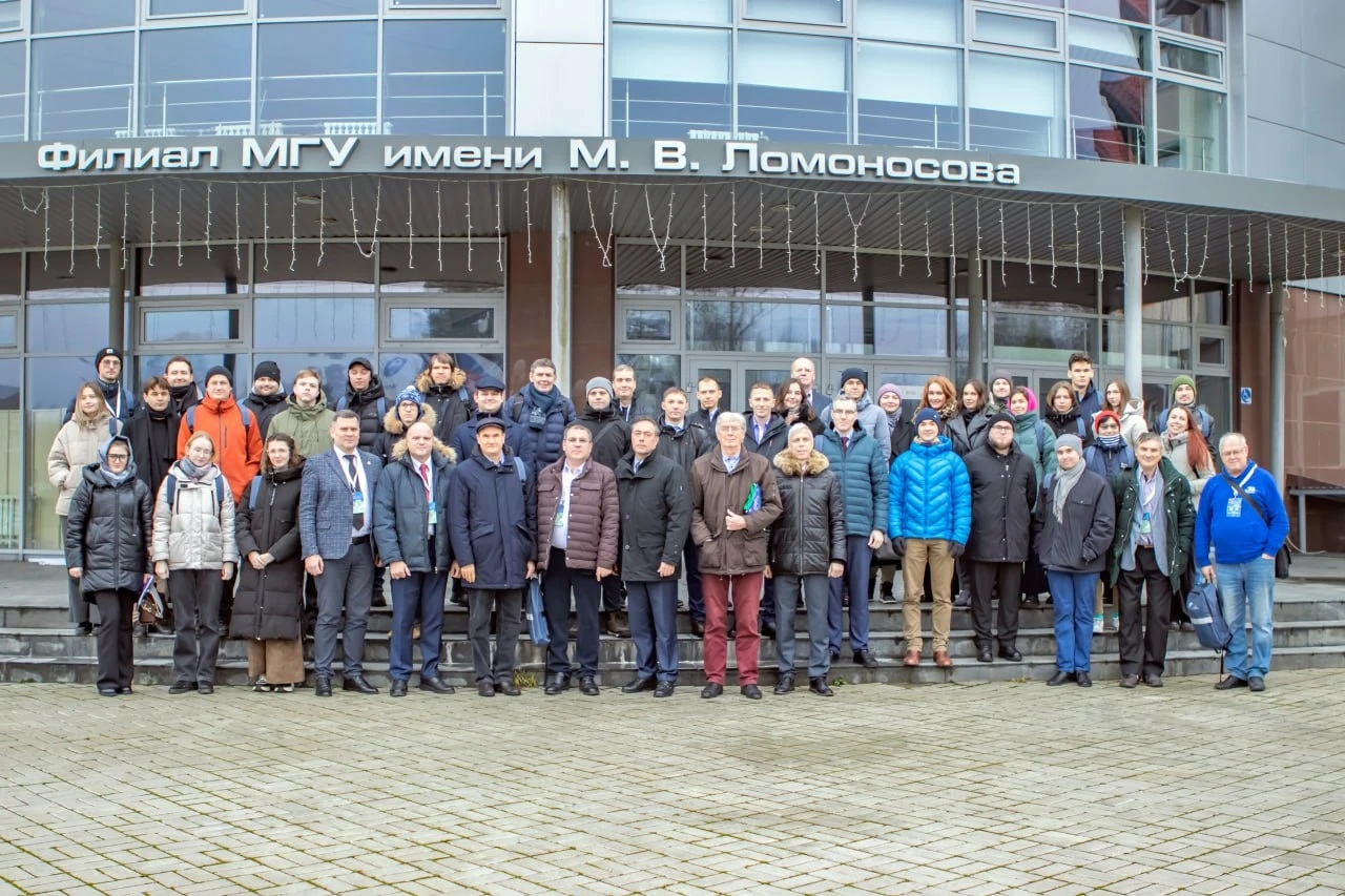 🧬 Открыта регистрация на V Всероссийскую школу НЦФМ по математическому моделированию
