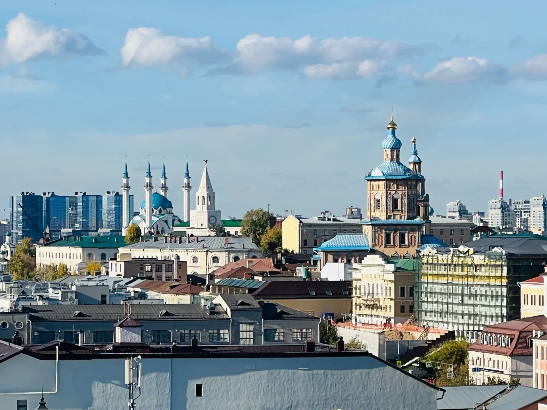 Виды со смотровой площадки Богоявленской колокольни