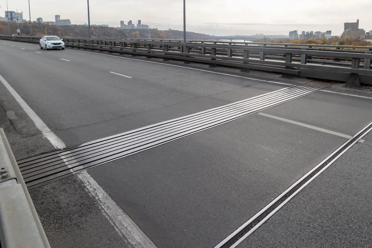 На метромосту в Нижнем Новгороде временно ограничат движение