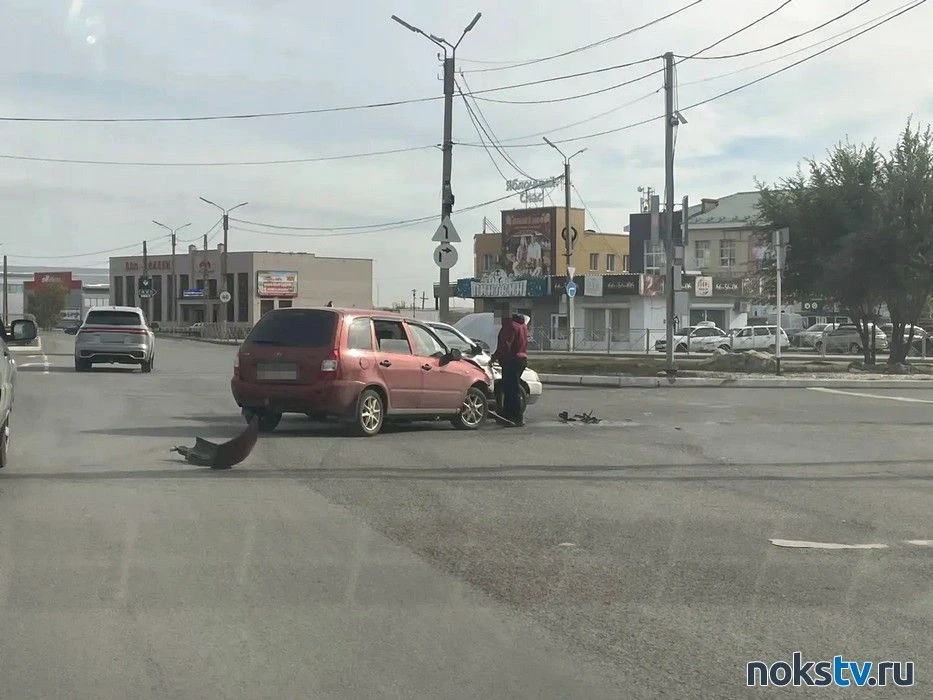 Перекресток около городского рынка вновь стал местом аварии.