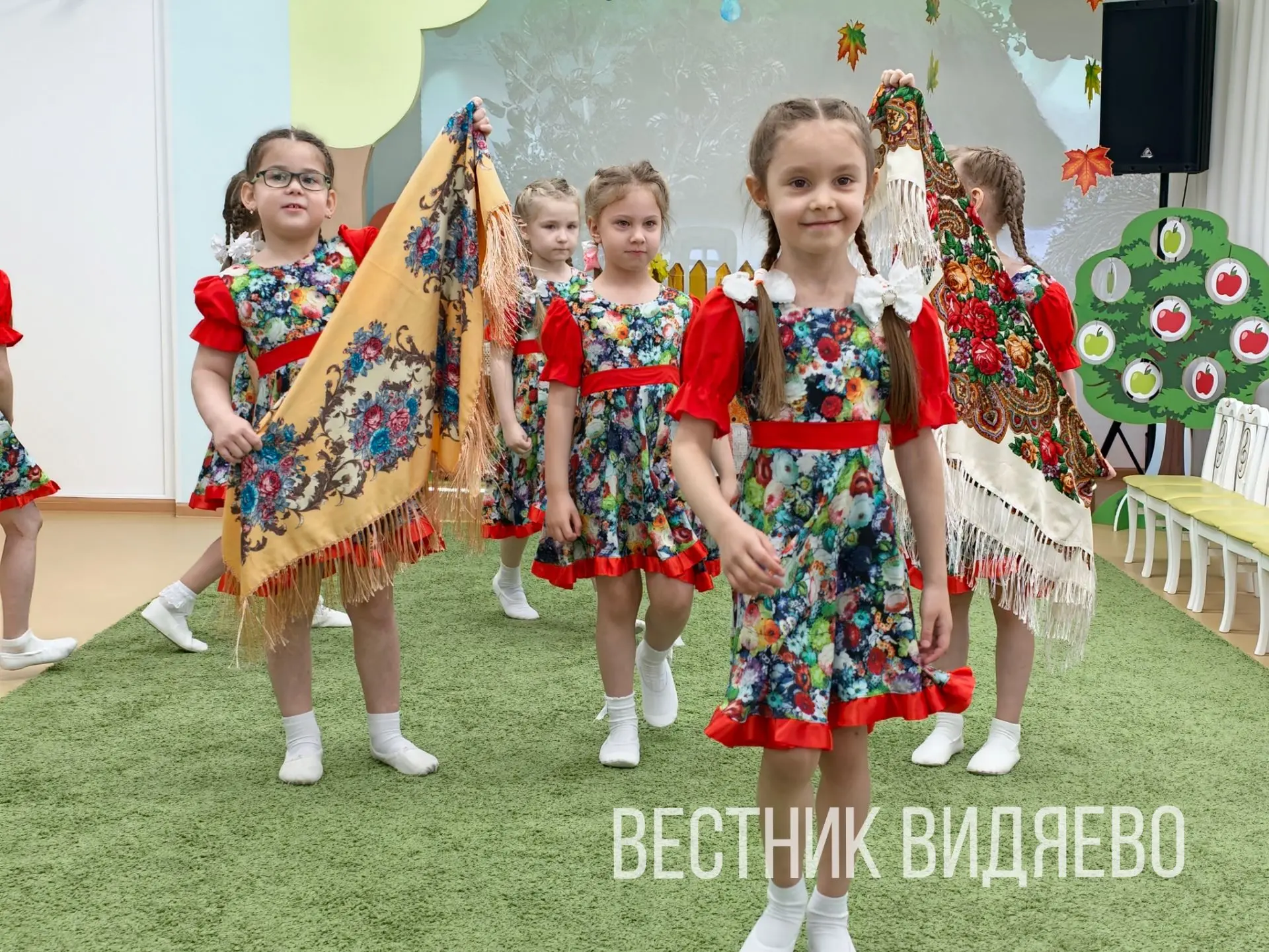 🍂Осень наступила в деревушке-хохотушке