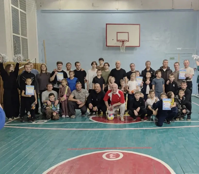 🎉 День отца в школе: праздник мужества, юмора и семейного тепла