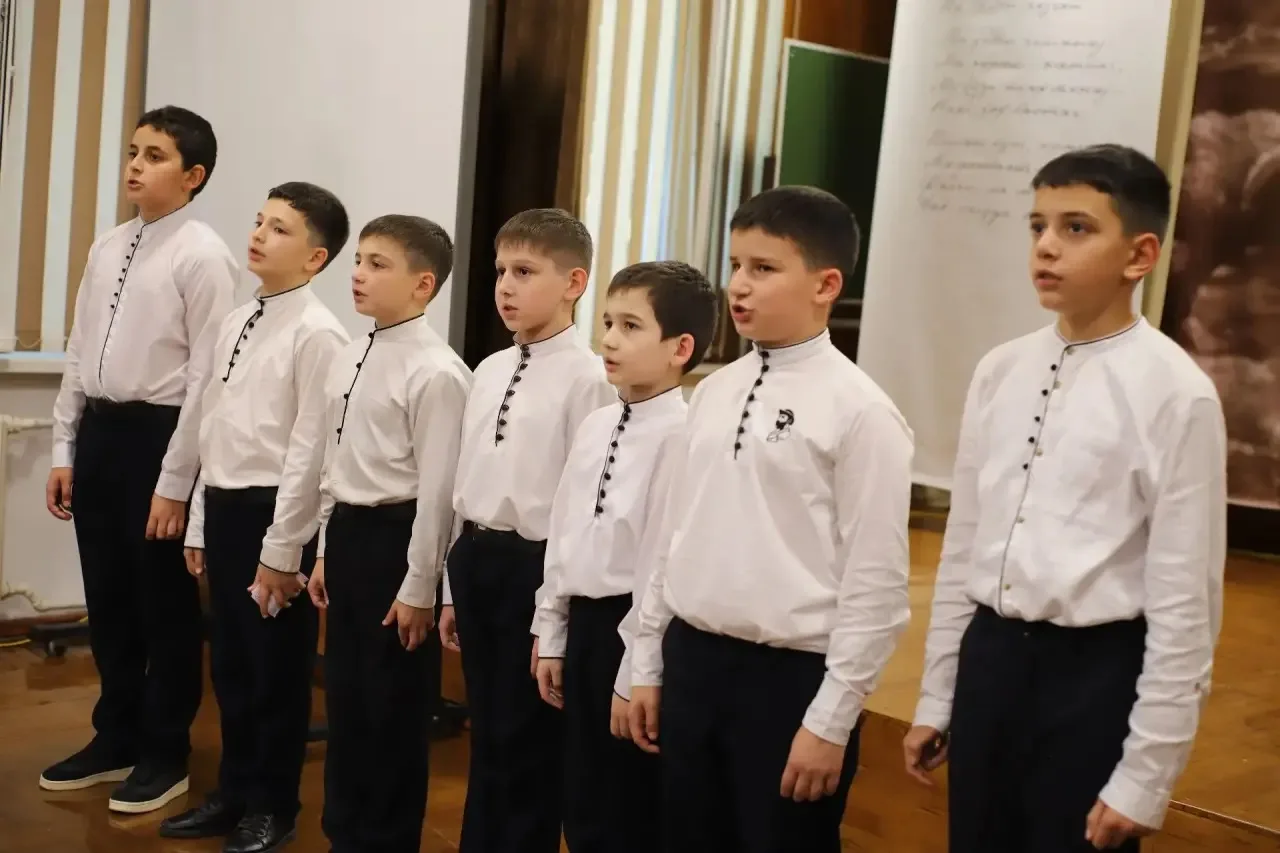 Во Владикавказе прошла межрегиональная научно-исследовательская конференция «Хетагуровс...