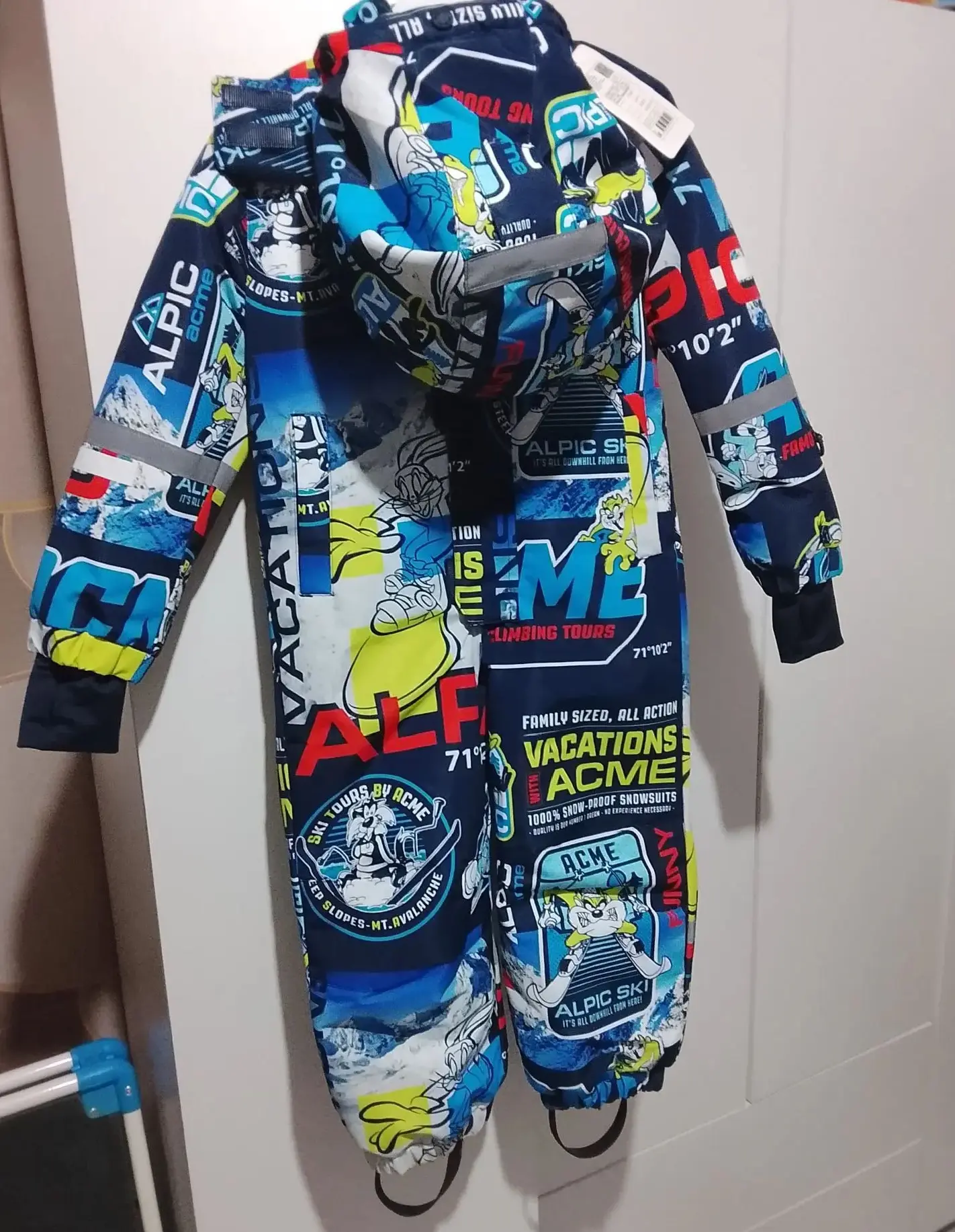 Продам тёплый комбинезон детский, новый, размер 104. Цена 2000 руб. 89182597664