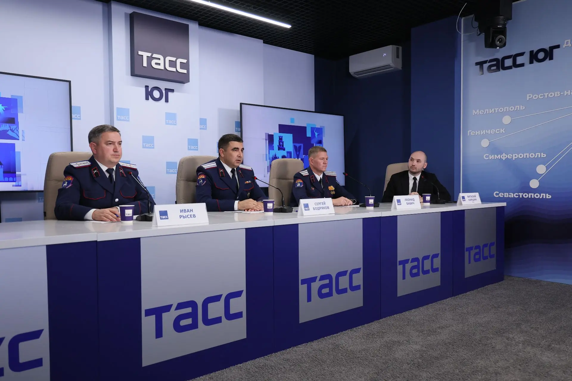 🗣 Фоторепортаж и главное из заявлений с пресс-конференции приуроченной к 30-летию госу...