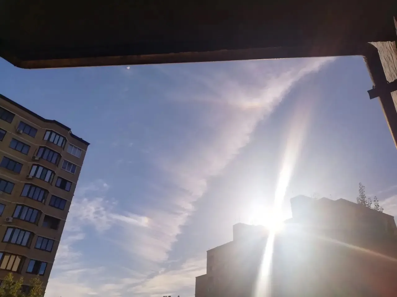 Такая красота над Александровкой.