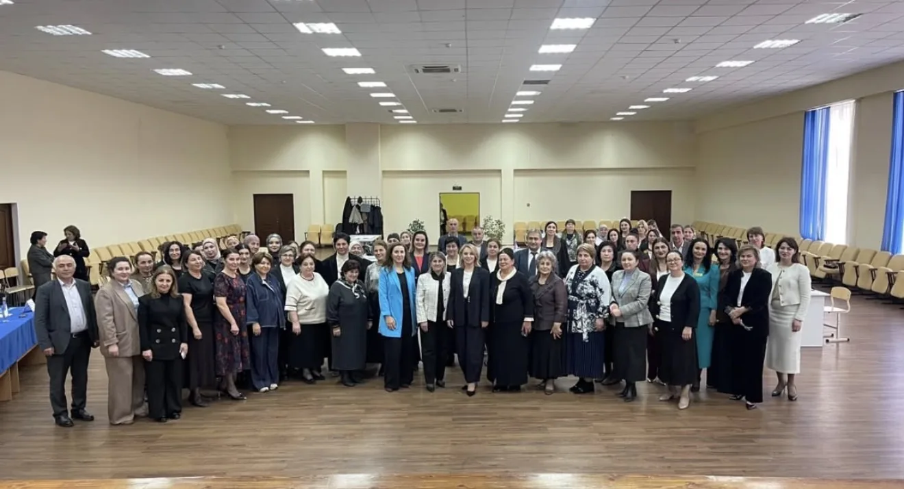 Сегодня, 15 октября, на базе МБОУ КГО «СШ № 3 им. Х. У. Богатырева» состоялся региональ...