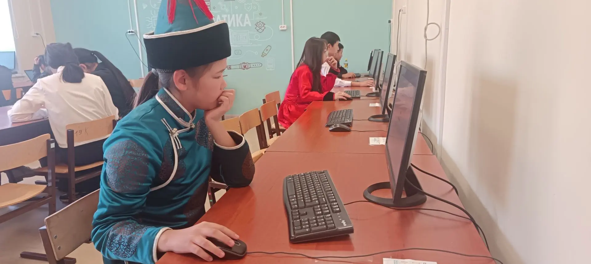 💥 Мүнөөдэр, октябриин 13-да Буряад Уласай үндэһэтэнэй 1-дэхи лицей-интернадта «Эхэ хэл...