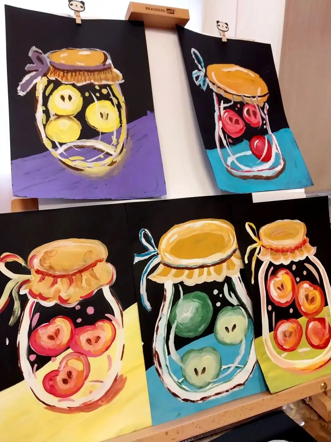 🎨🍁 🍎 День заготовок на зиму в изостудии «Феникс» прошёл ярко и душевно. Ребята с удо...