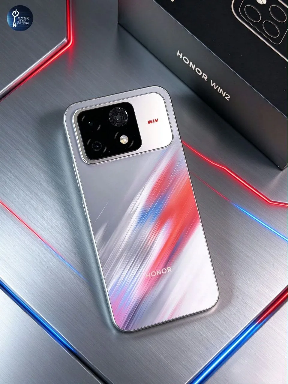 Honor WIN 2 засветился на живых фото до анонса