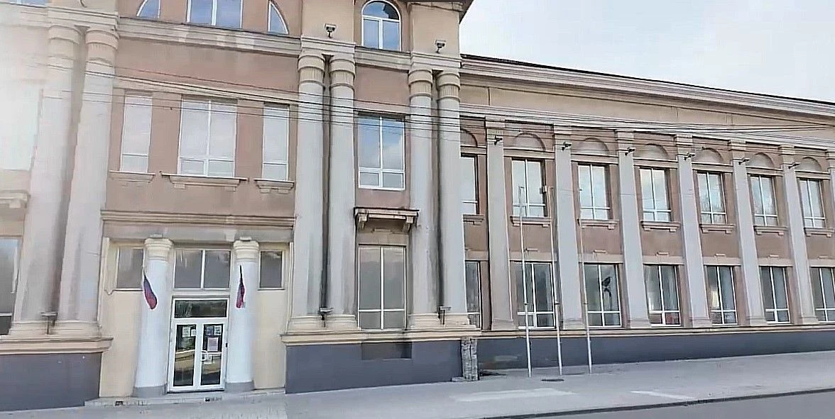 🧹В Макеевке ремонтируют улицу Ленина и возрождают «Тропу здоровья»