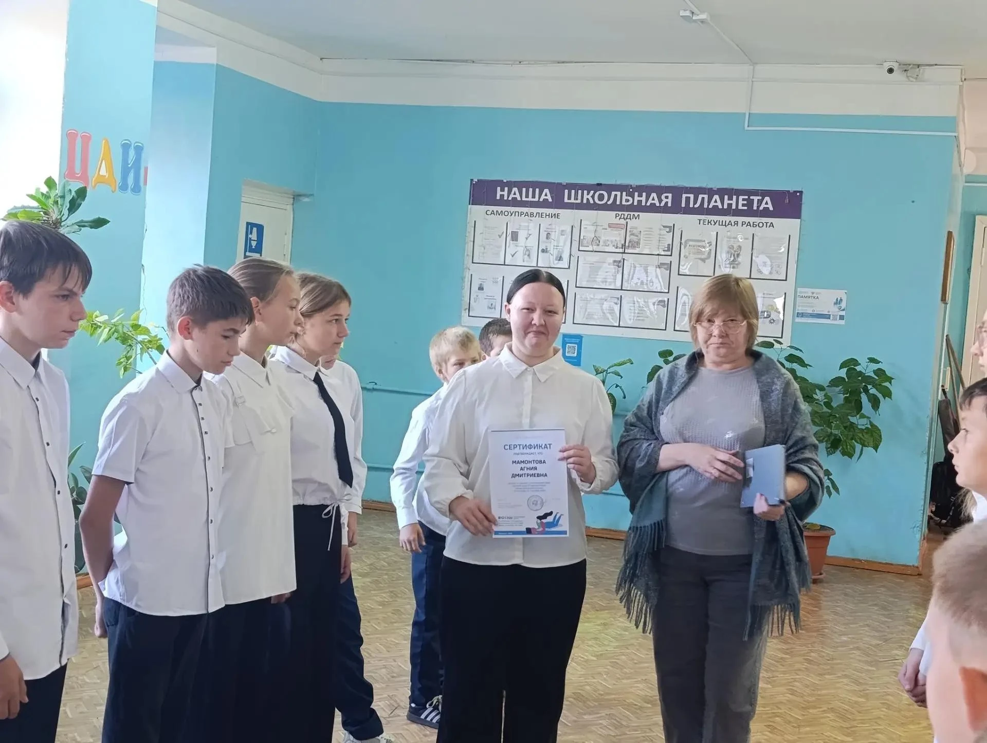 🎉 Понедельник, 12 октября, в МКОУ Пчелиновская СОШ начался с торжественной линейки: по...