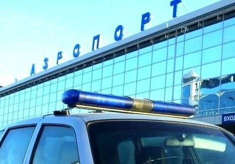 ❗👮‍♂️🛃В аэропорту Иркутска транспортные полицейские задержали двух пассажиров с нарко...