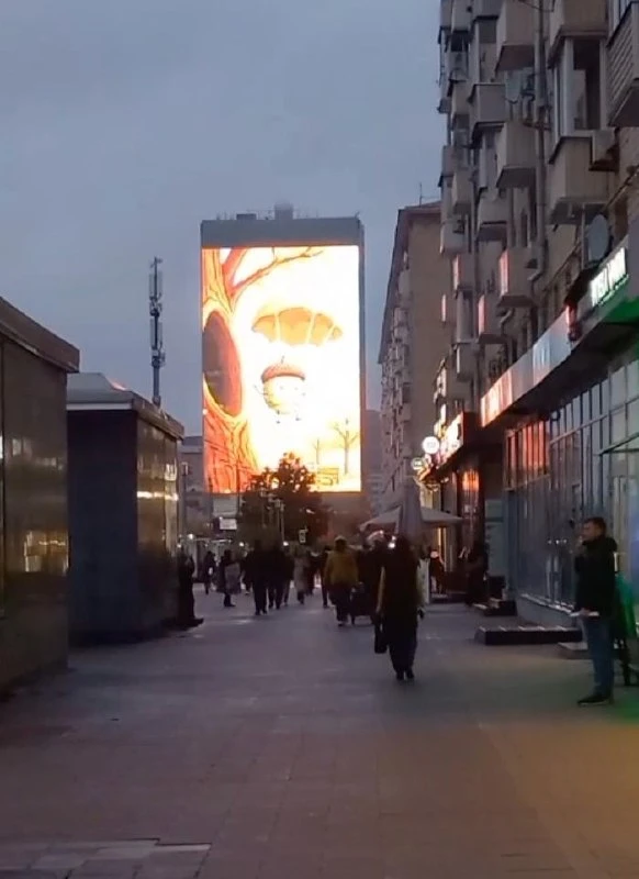 👀 Какое-то время не работал самый большой медиафасад не только Москвы, но и Европы.. Д...