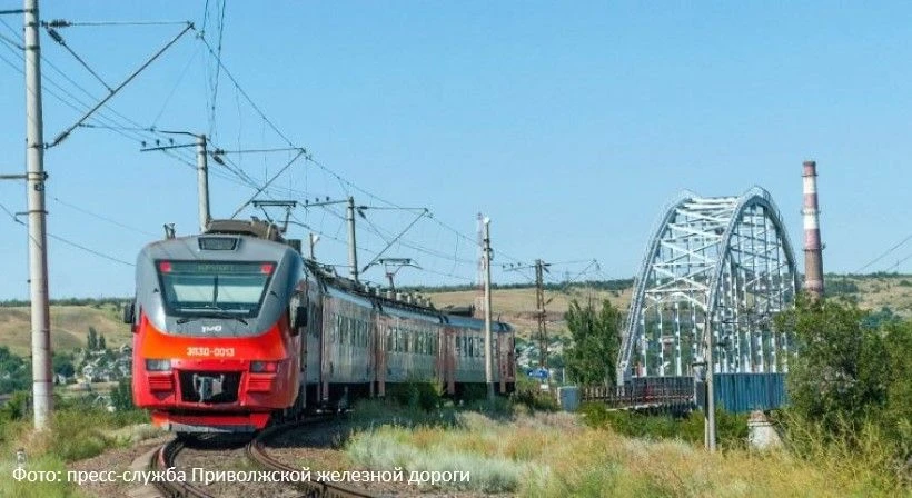 Для болельщиков «Ротора» 16 октября пустят дополнительные электрички