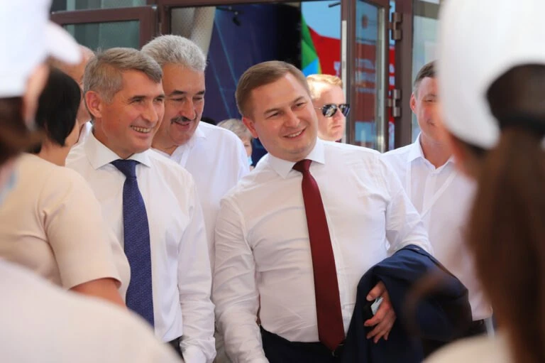 Николаев отправил в отставку вице-премьера Степанова и проигнорировал депутата Госдумы ...
