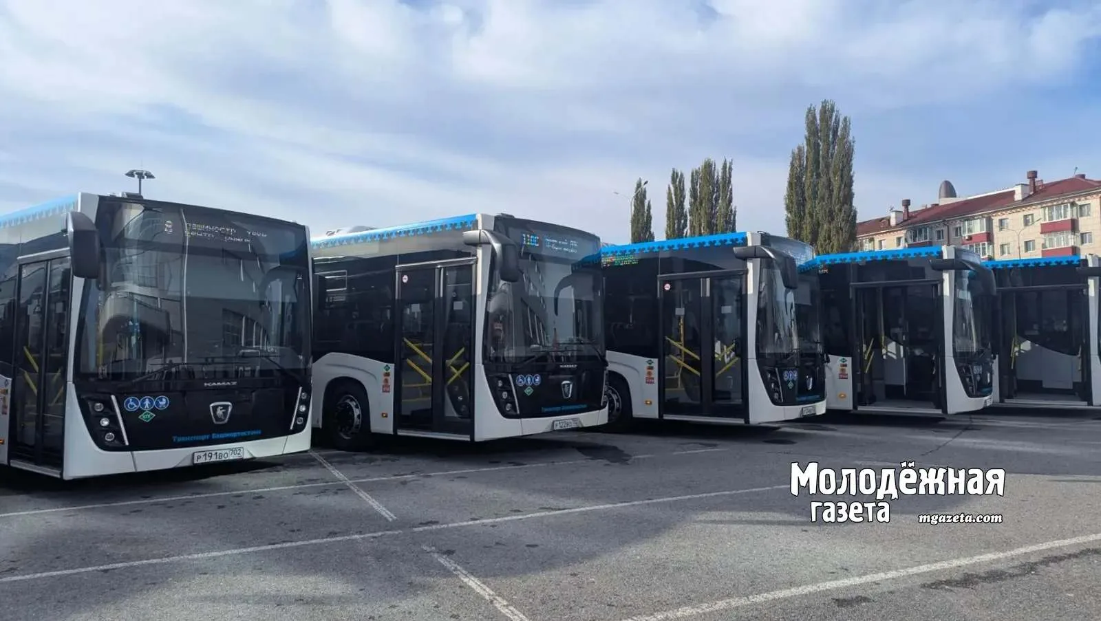 Башкирия получила 25 новых автобусов большого класса к Дню Республики