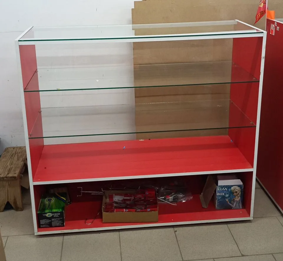 Продам витрины