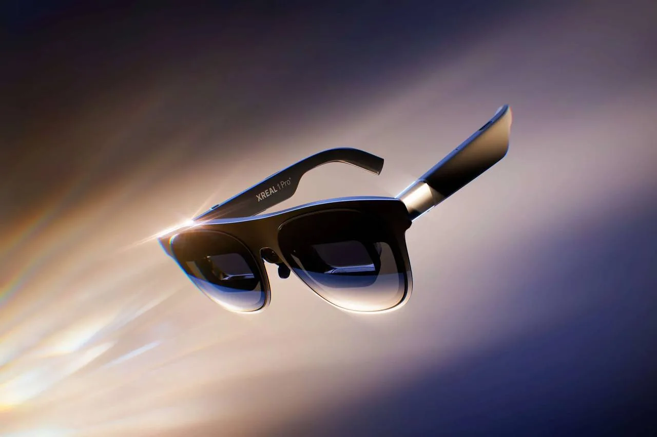 XREAL выпустила обновлённые AR-очки One Pro+