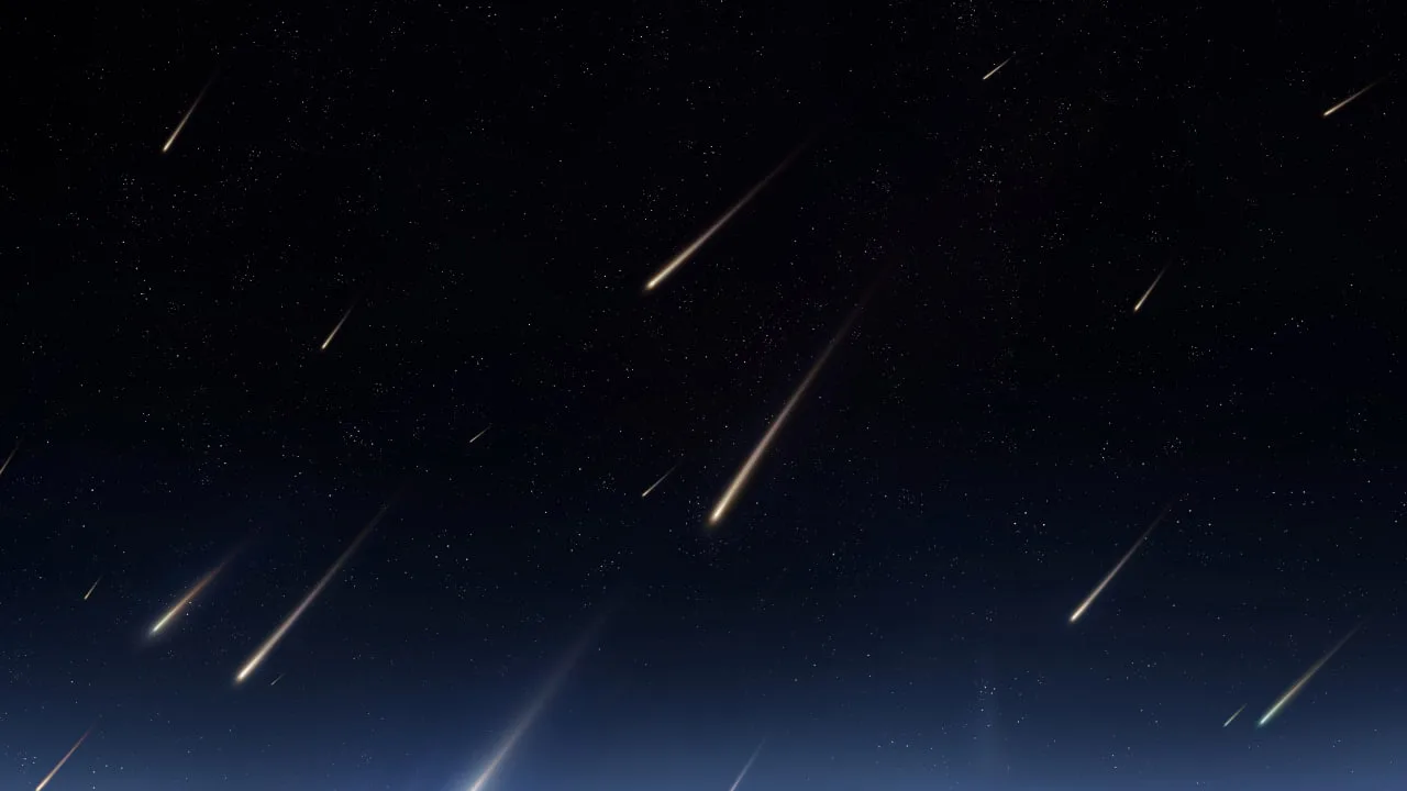 🌌 Звездопады и небесные встречи: что увидят салехардцы в октябре